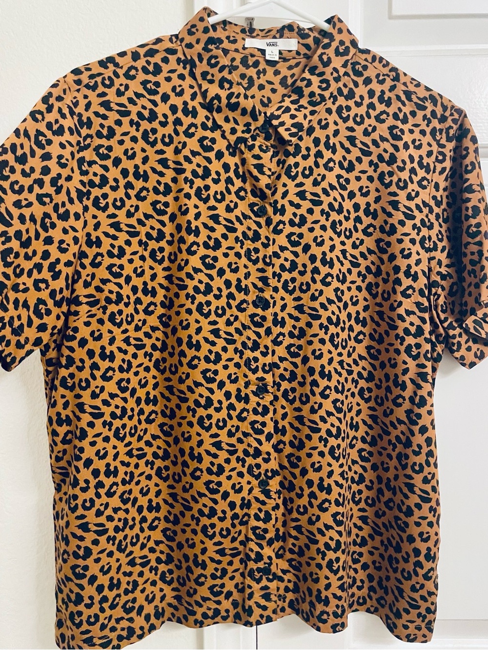 Vans Women's Short-Sleeve Leopard Print Button-Up in Tan and Black